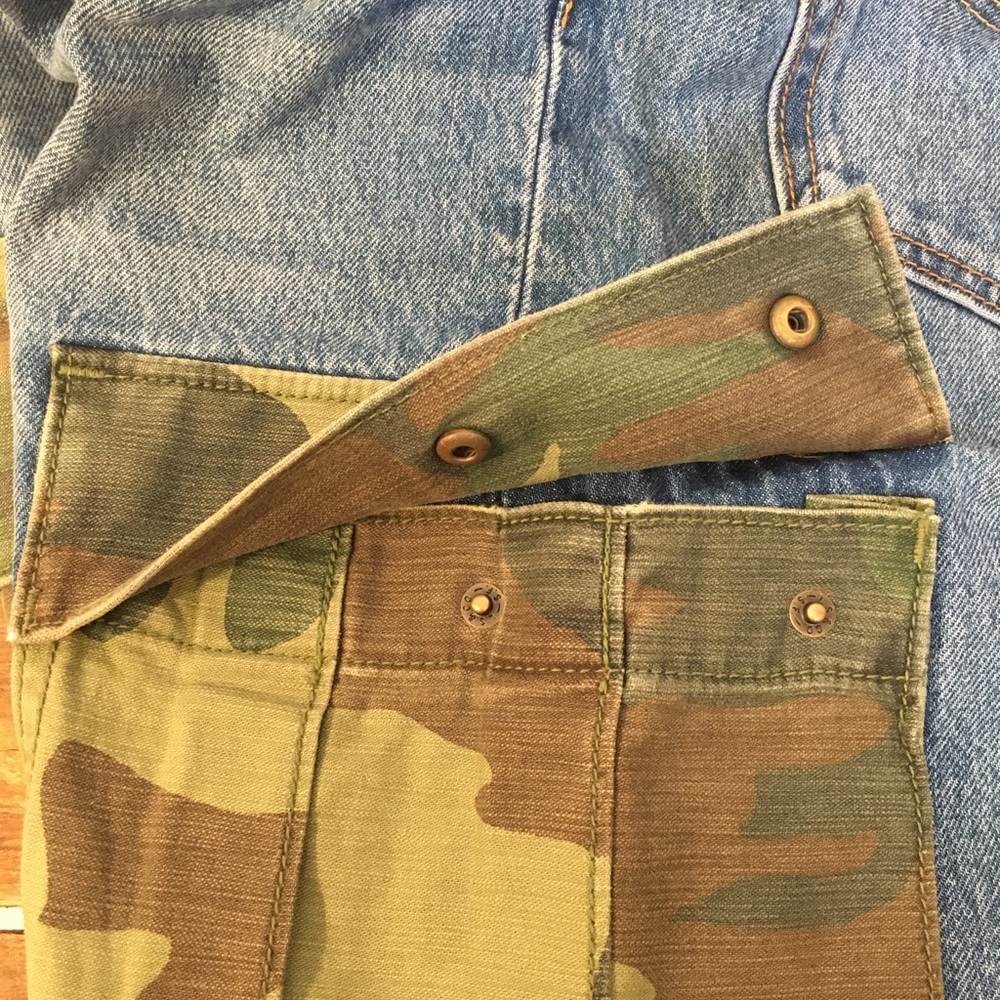 Levi’s - Picture 4 of 8